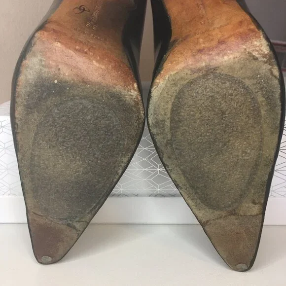 MANOLO BLAHNIK Black Leather Point Toe Ankle Boots 💋 SIZE 38 - Picture 15 of 16